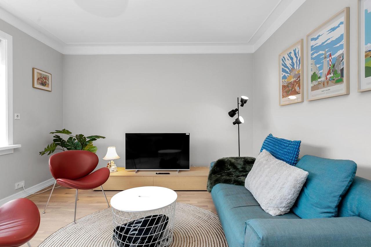 Modern & Cozy Downtown *